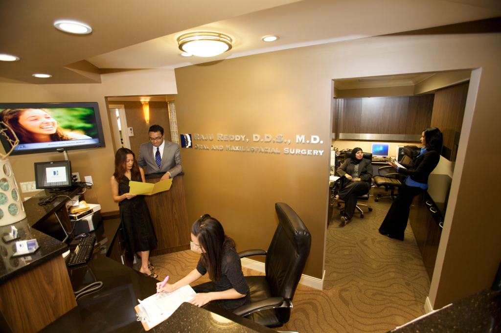 Oral Surgeon Office Tour Photo