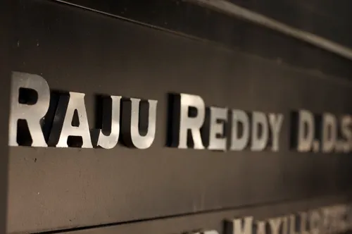 Exterior photo: Redwood City CA Oral Surgery Practice of Raju Reddy, DDS, MD, Inc.